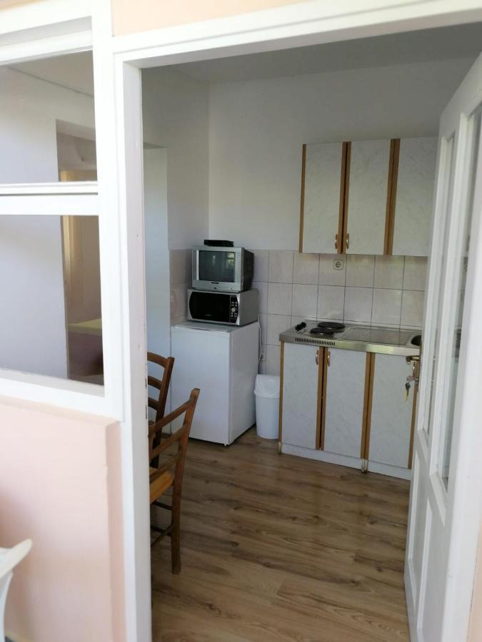 Apartmani Leon บีโอกราดนาโมรู ภายนอก รูปภาพ