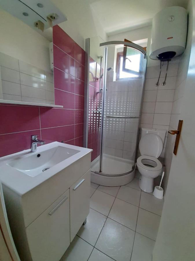 Apartmani Leon บีโอกราดนาโมรู ภายนอก รูปภาพ