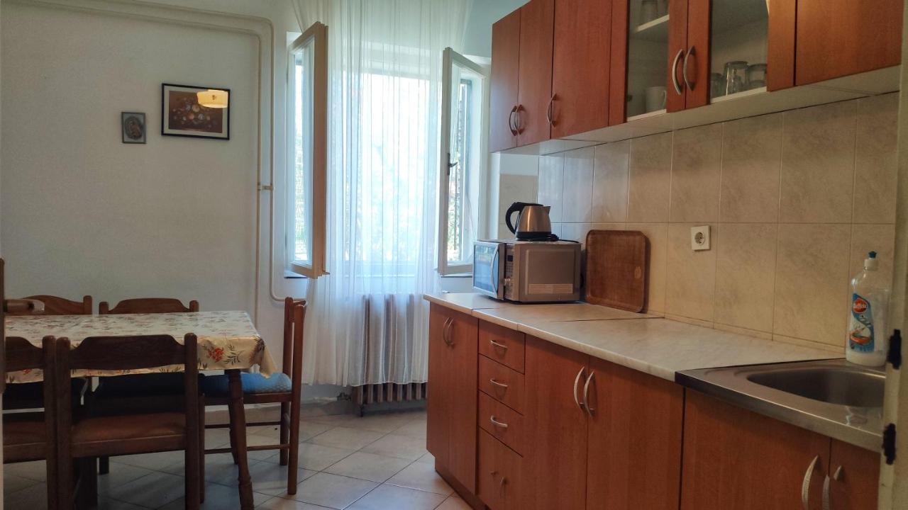 Apartmani Leon บีโอกราดนาโมรู ภายนอก รูปภาพ